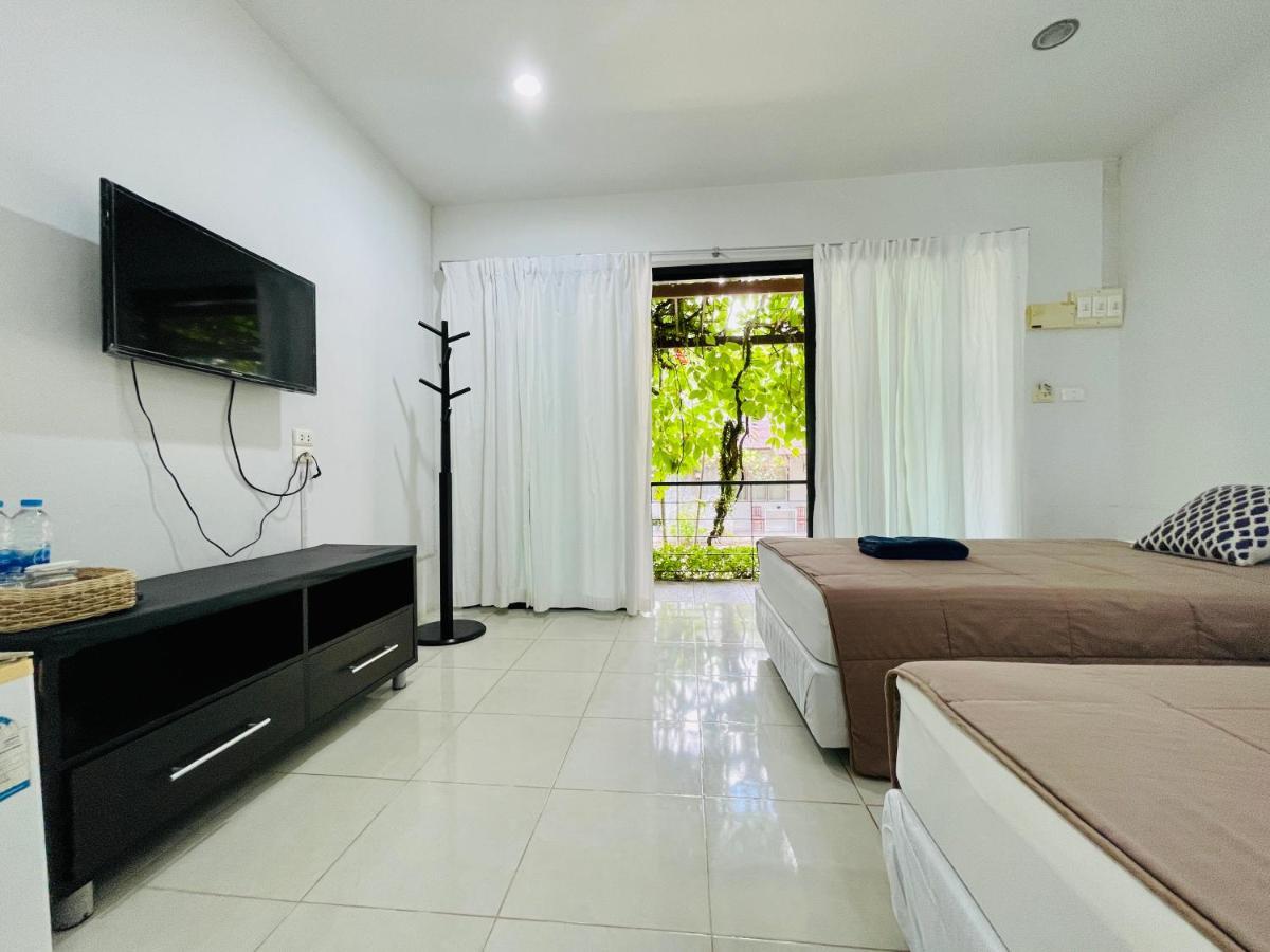 Wassana Sitdharma Guesthouse Trang Exterior photo