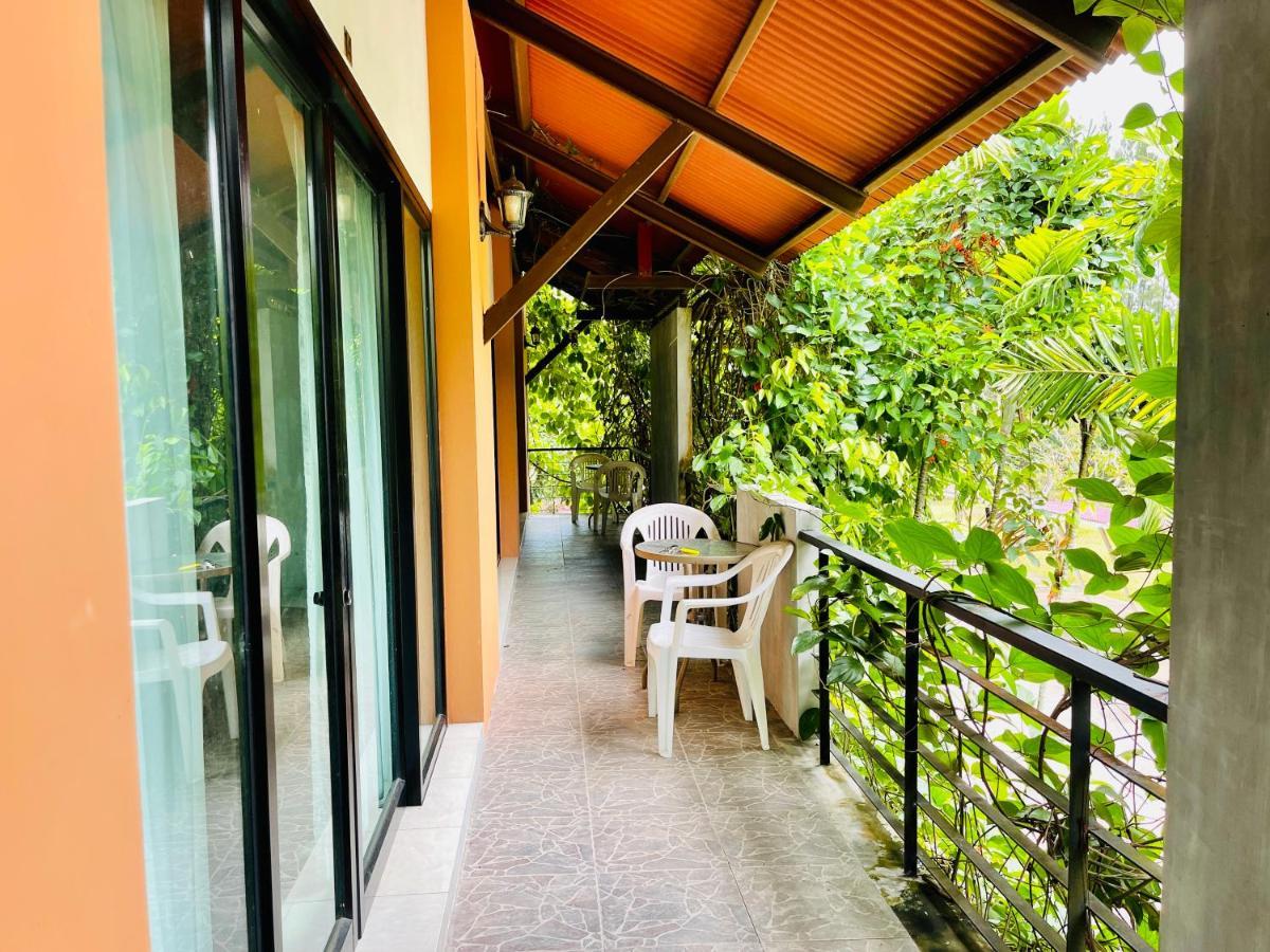 Wassana Sitdharma Guesthouse Trang Exterior photo